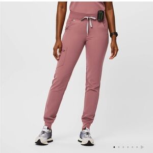 Figs Mauve Zamora Jogger Pants